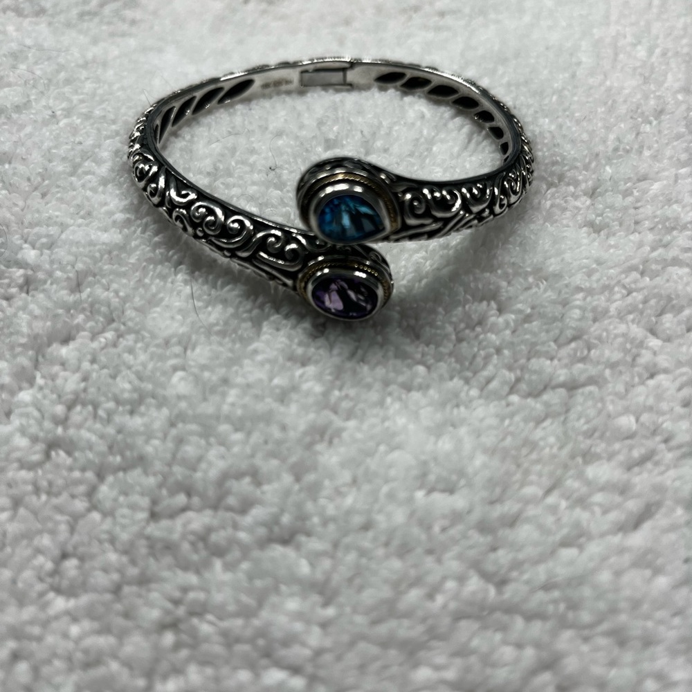 EFFY blue topaz and amethyst bangle